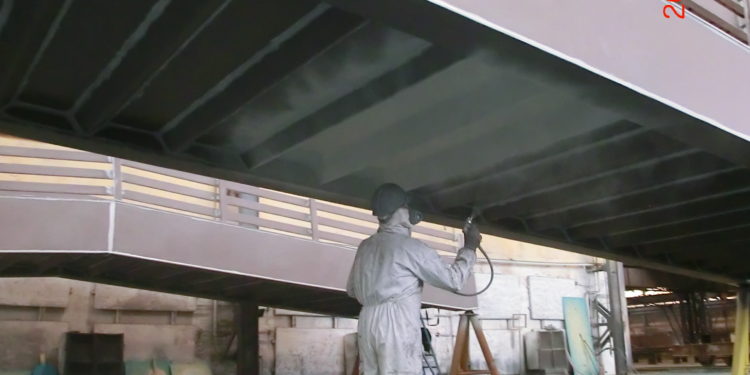 Technika natryskiwania wyrobów malarskich