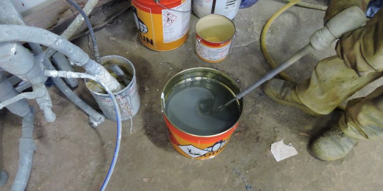 Zależność pomiędzy grubością powłoki suchej i mokrej – podstawy